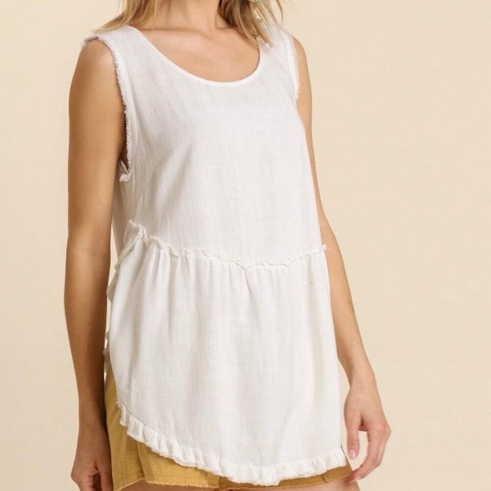 UMGEE - LINEN BLEND SLEEVELESS TANK WITH HIGH LOW FRAYED RUFFLE HEM, SMALL